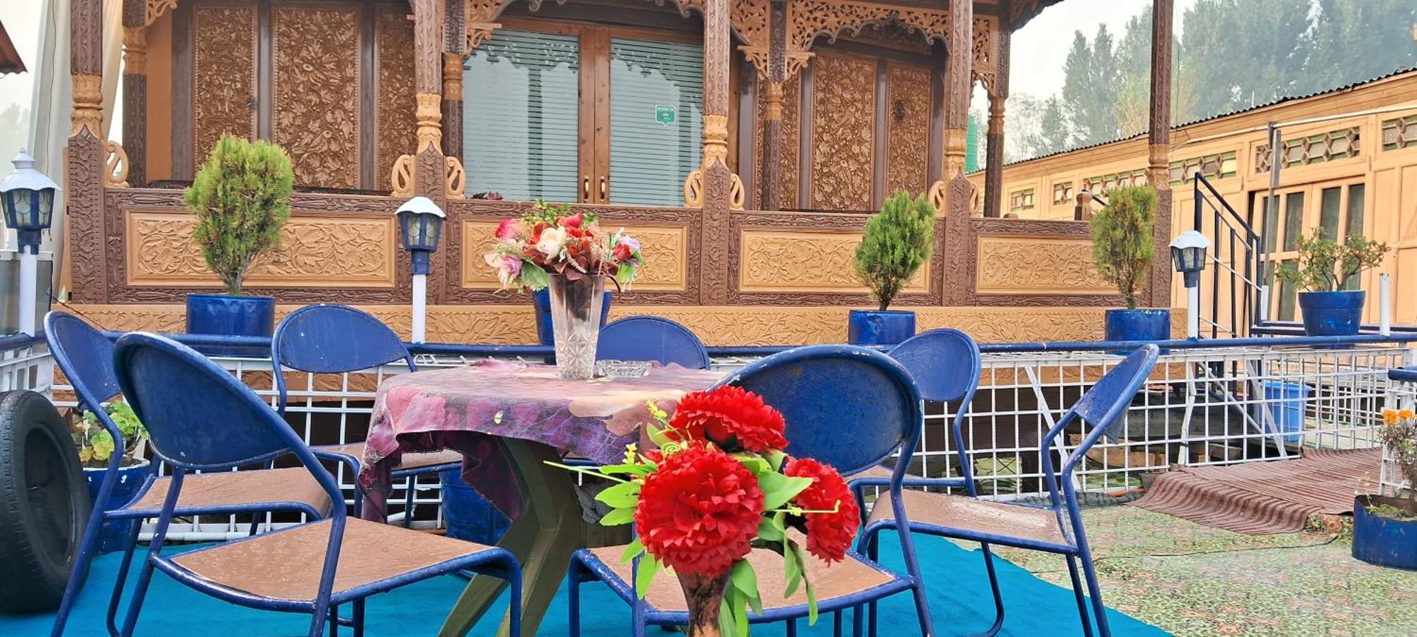 Goona Palace Houseboats Srīnagar Exterior foto