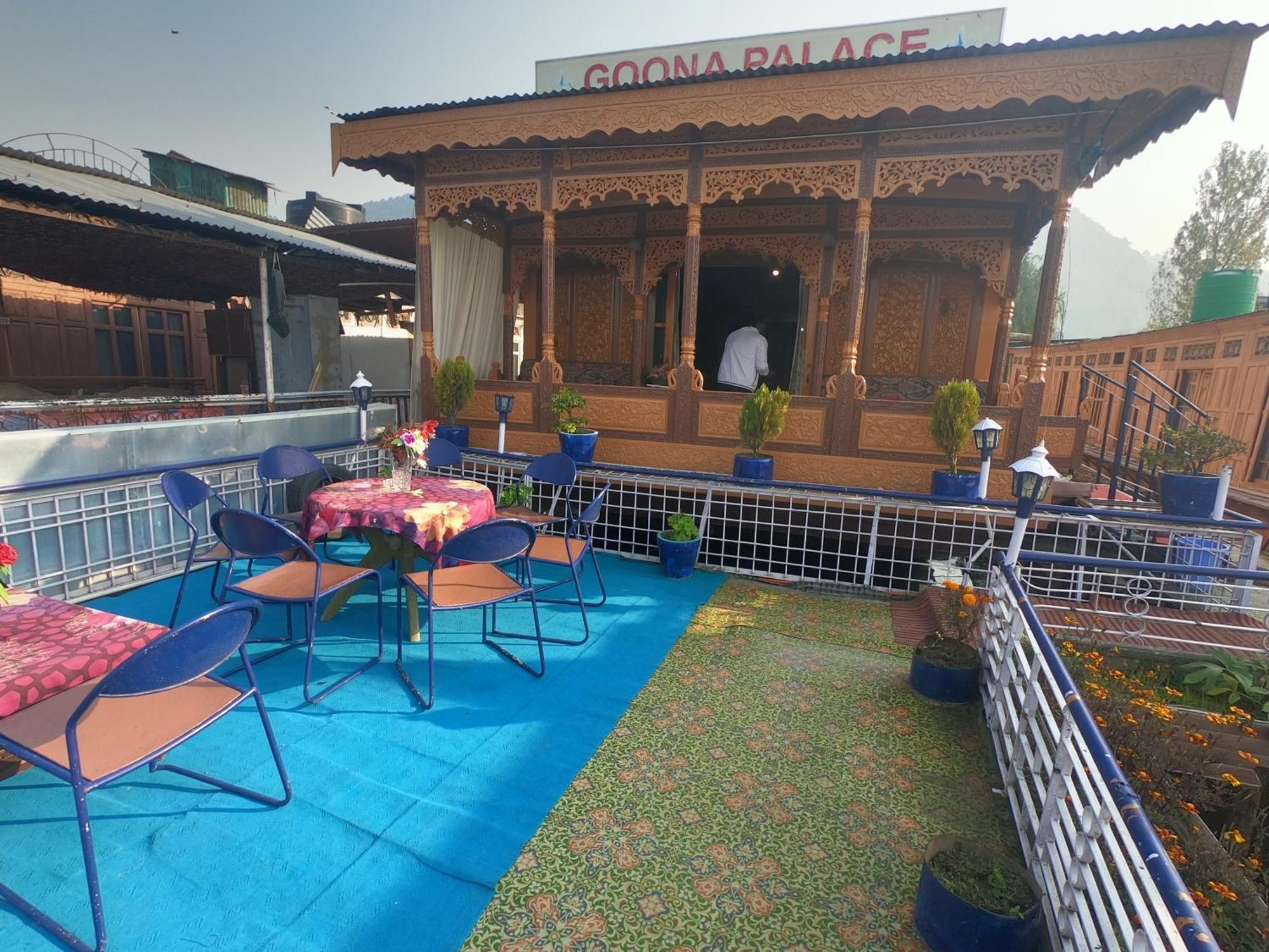 Goona Palace Houseboats Srīnagar Exterior foto